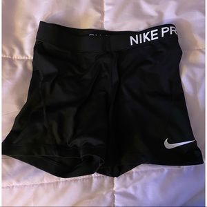 Nike Pro 3in Biker Shorts - barely worn, size M